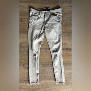 Express womens size 8 regular grey distressed super soft mid rise ankle jeggings